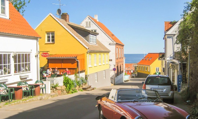 Gudhjem Apartment | 2 bedroom nice apartment in Gudhjem