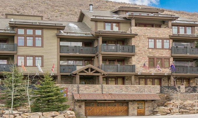 Deer Valley Condo | 2 Bedrooms (1 King - 2 Queens), 3 Full Bathrooms, Sleeps 8