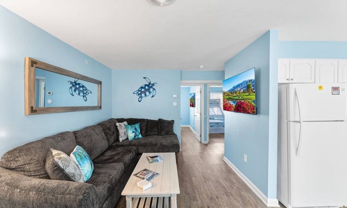 North Ocean City Condo | 2 BR/1BA, Ocean Block, groups and Families welcome, sleeps 6