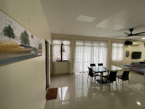 Ulu Tiram House | 2 JB Adda Daya Setia Eco Austin 24paxs Pool Table Karaoke BBQ Corner Unit