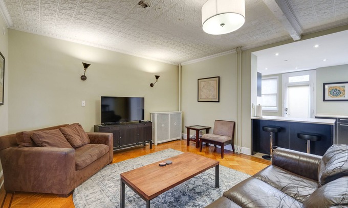 Le Droit Park House | 2 Mi to National Mall: Modern DC Home
