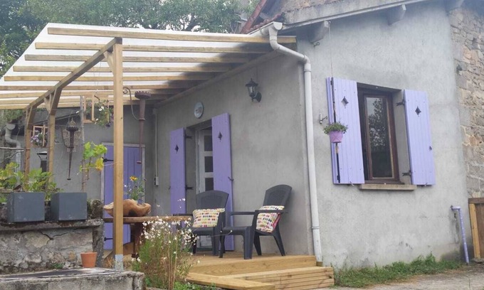 Le Compas Apartment | 2 person studio in the Creuse (dog friendly)
