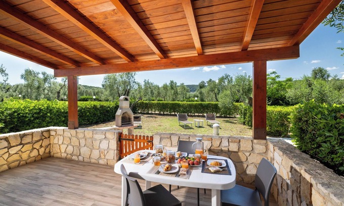 Chiesiola Apartment | 2-roomed apartment on the ground floor with private Garden 3 persons