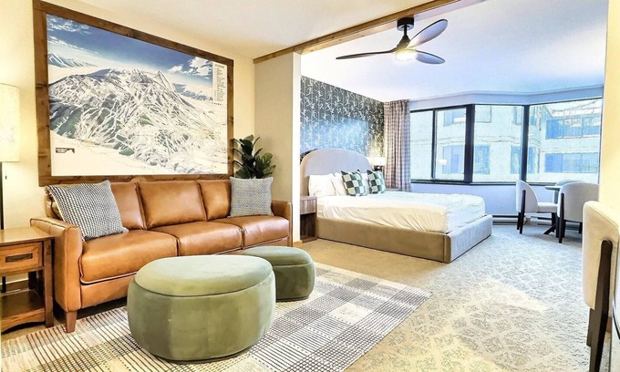 Crested Butte Condo | 2 Unit Combo! Heated Pool, Hot Tub, Steam + Gym!