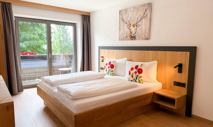 Maishofen Hotel | 20 m² Hotel ∙ 1 bedroom ∙ 2 guests