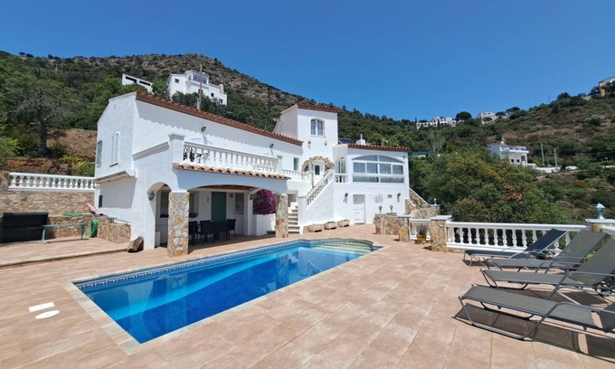 El Mas Fumats Villa | 200 m² Villa ∙ 4 bedrooms ∙ 8 guests