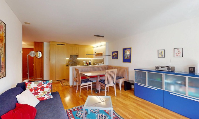 Silvaplana Apartment | 2½-room apartment on the 2nd floor, approx.