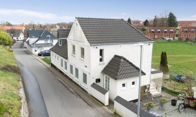 Nordborg Apartment | 210 m2 hus til 8 gæster - 5 km fra nyt stort vandland