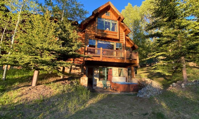 Mountain Village House | 215 Double Eagle B2 - A Picturesque Cabin
