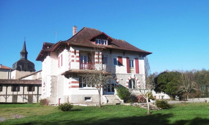 Magescq House | 250 m² Gîte ∙ 6 bedrooms ∙ 12 guests