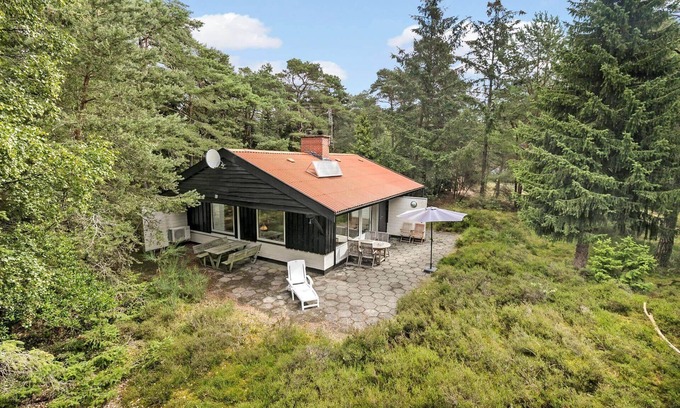 Spidsegard House | 2504 Nexø - Jomfrustien 10