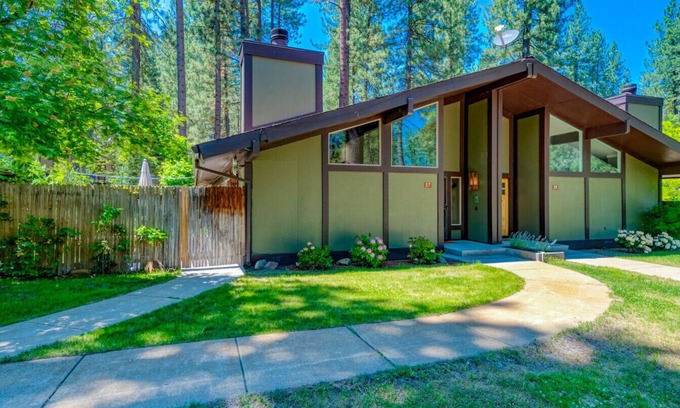 Graeagle Apartment | #27 Graeagle Meadows
