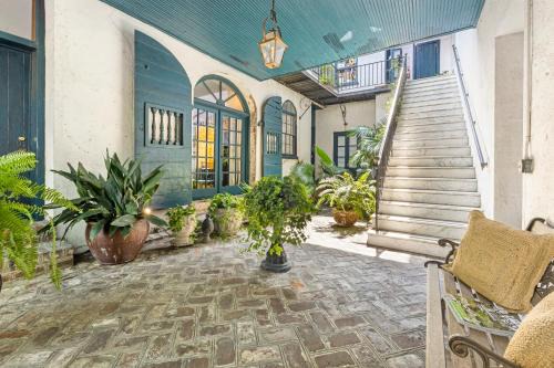 French Quarter Bed & Breakfast | 27 State Street
