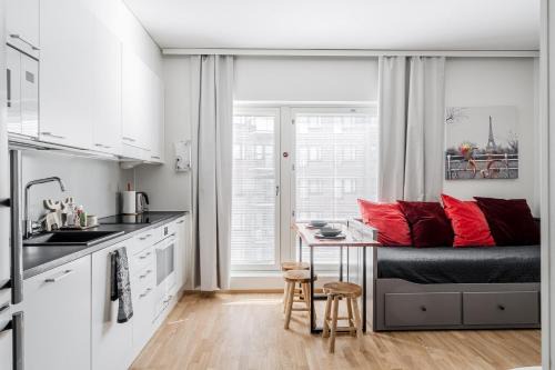 Turku Apartment | 28m2 condo & own parking place indoors