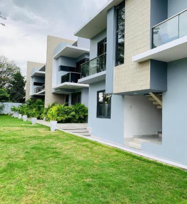 Oyster Bay Apartment | 2A Oysterbay