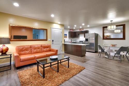 Moab South Valley Apartment | 2A Relaxing Redcliff Condo