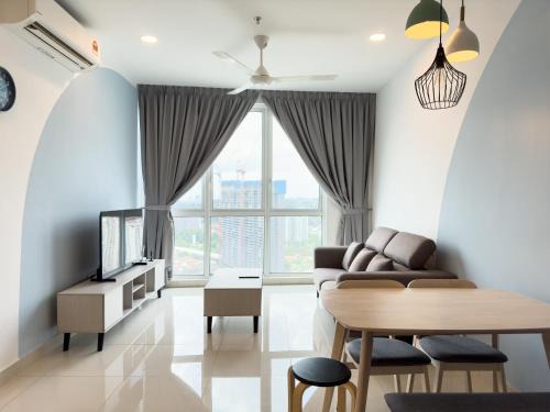 Kampung Puah Seberang Apartment | 2B2B Cozy - 5 min to PWTC - Sentul KL