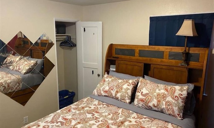 Aurora House | 2Bdrm w/garage walk UC Health