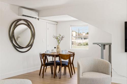 Alhambra House | 2Bedroom home - Marengo Estate
