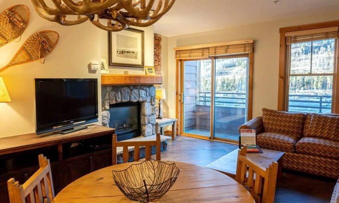 River Run Condo | 2BR Ski-In/Ski-Out Keystone Condo-Walk to Slopes!