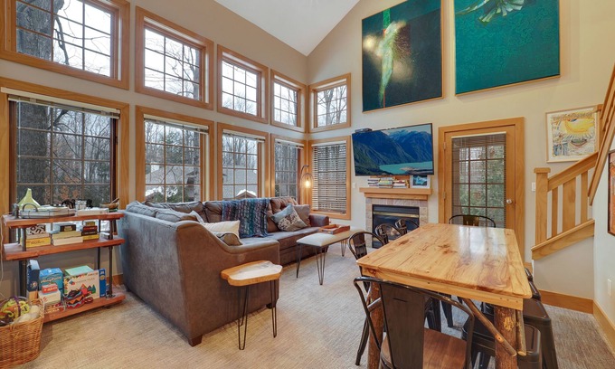Boyne Falls Condo | 2BR with Loft in Disciples Village | Pet Friendly | Gas Fireplace