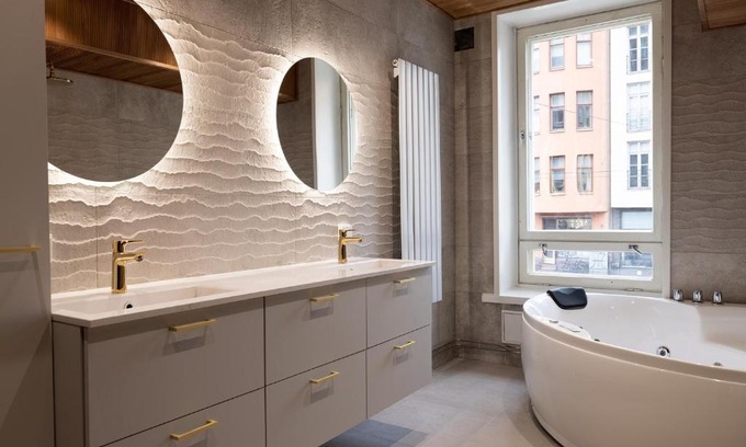 Kamppi Apartment | 2ndhomes Luxury 3 BR Brand New 106 m2 Apartment with Spa in Helsinki Center