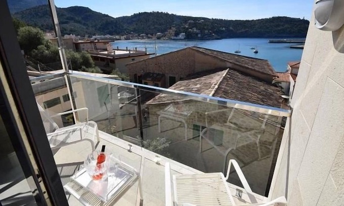 Bunyola Apartment | 3 bedroom accommodation in Buñola