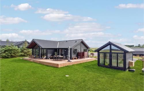 Sømarken House | 3 Bedroom Cozy Home In Aakirkeby