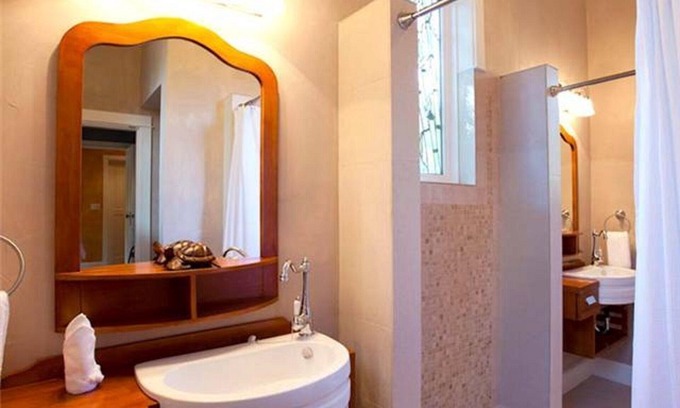 Ocho Rios Cottage | 3 bedroom Seaside Cottage - Pool/Beach/Wifi/Restaurant/House keeping HCN