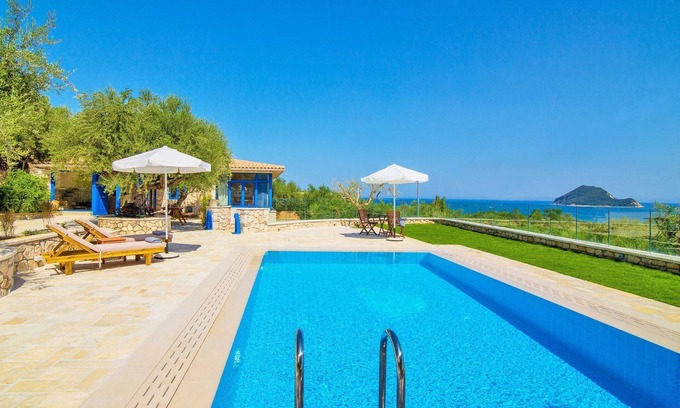 Porto Koukla Villa | 3 Bedroom Villa, Agios Sostis, Zakynthos