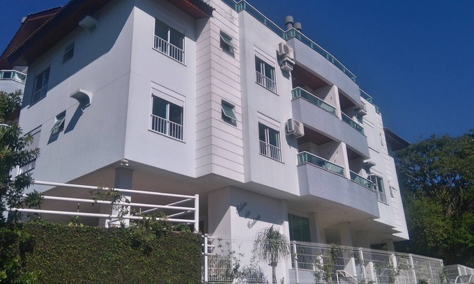 Lagoa da Conceicao Apartment | 3 BEDROOMS, INCREDIBLE VIEW OF CONCEICAO'S POND