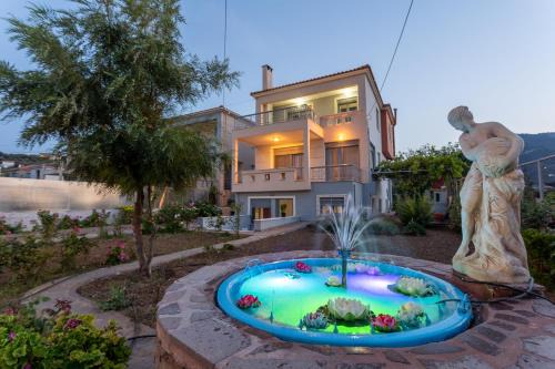 Varia Villa | 3-BR Sea View Villa with Garden in Mytilene