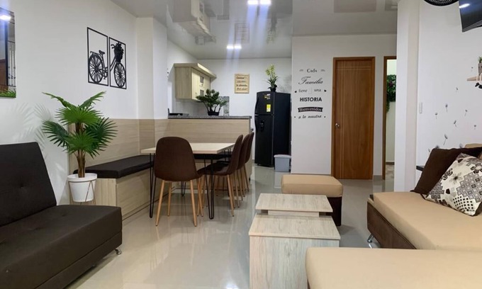 Guatape Apartment | 3 Minutes to the principal Park, 8 to Piedra attraction, peaceful location. ,