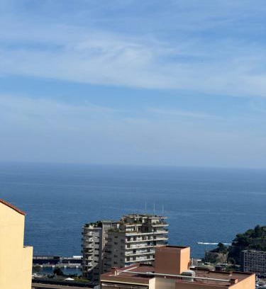 Beausoleil Apartment | 3 pièces avec vue mer à 5 min de la gare et 10 min du centre