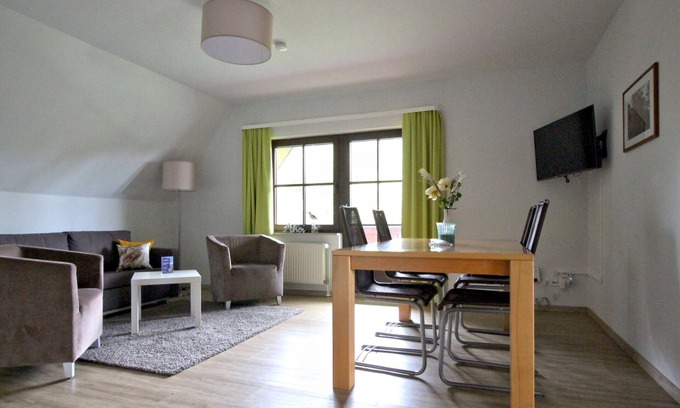 Sagard Apartment | 3-raum-appartement/Nr. 28 - 3 Appartementhotel Mare Balticum Gmbh & Co KG