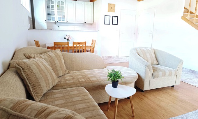 Samorin House | 3 room duplex house with AC & free ingate parking