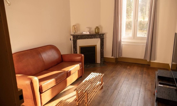 Nevers House | 3 rooms flat with garden next to the train station