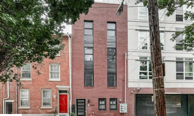 Washington Square West House | 3 Stories - New Construction Broad St/South St