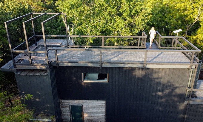 Eureka Springs House | 3 Story Container Home on 10 acres in Eureka Springs