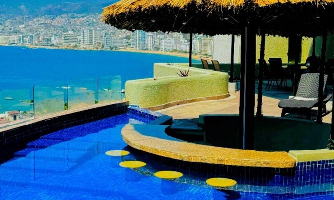 Icacos House | 3 Sunsets, Pet Friendly Ocean View in Brisas