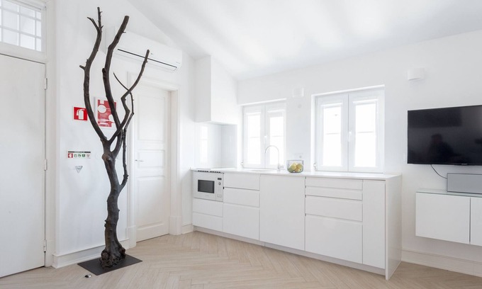 Santo Estevao House | 3 Tagides