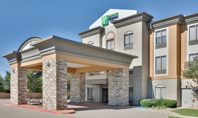 Duncanville Hotel | 30 m² Hotel ∙ 127 guests