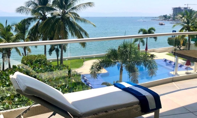 Bucerias Apartment | 301 Barlovento - Oceanfront Condo