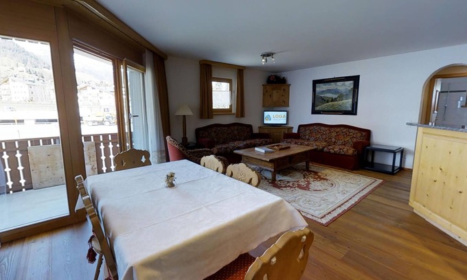 Celerina-Schlarigna Apartment | 3½-room apartment on the 1st floor, about 105 m2.