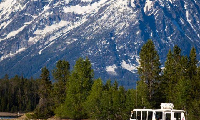 Colter Bay Village Cabin | 33 m² Lodge ∙ 7 guests