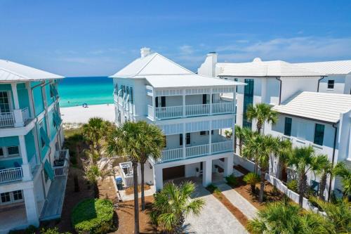 Sunnyside House | 330 Beachside Premium Gulf Front Beach Service now included