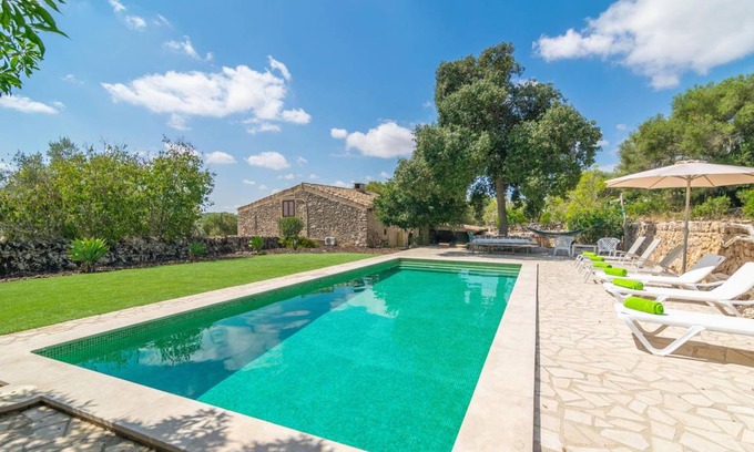 Algaida Villa | 350 m² Villa ∙ 4 bedrooms ∙ 7 guests