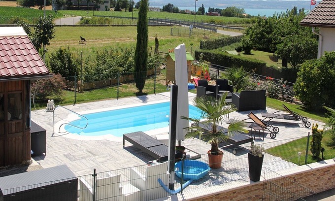 Bevaix Apartment | 3pc apartment with independent entrance, swimming pool, jacuzzi and garden.