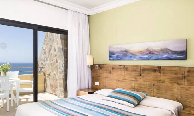 Tarajalillo Apartment | 4★ Apartment with Sea Views and Pool in Bahía Feliz – Gran Canaria