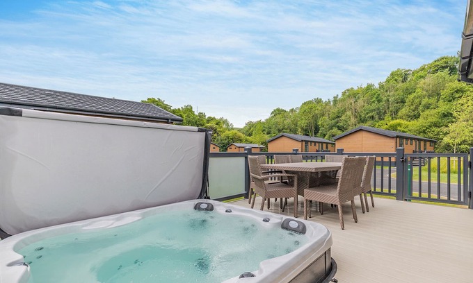 Caerwys Ski Chalet | 4 bedroom accommodation in Caerwys
